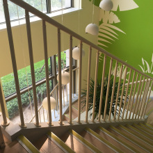 ����ֱ��¥�ݷ�������  ��װ����¥�ݷ��ֶ� �� ������֬����