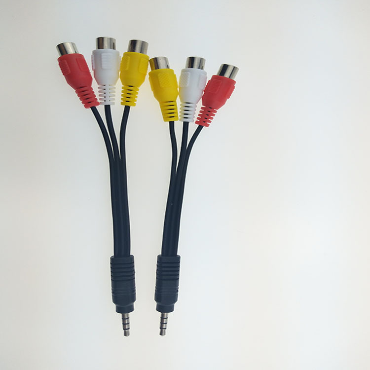 3.5四极公头转3RCA母头 一分三AV音频线 红黄白AV莲花头音频线