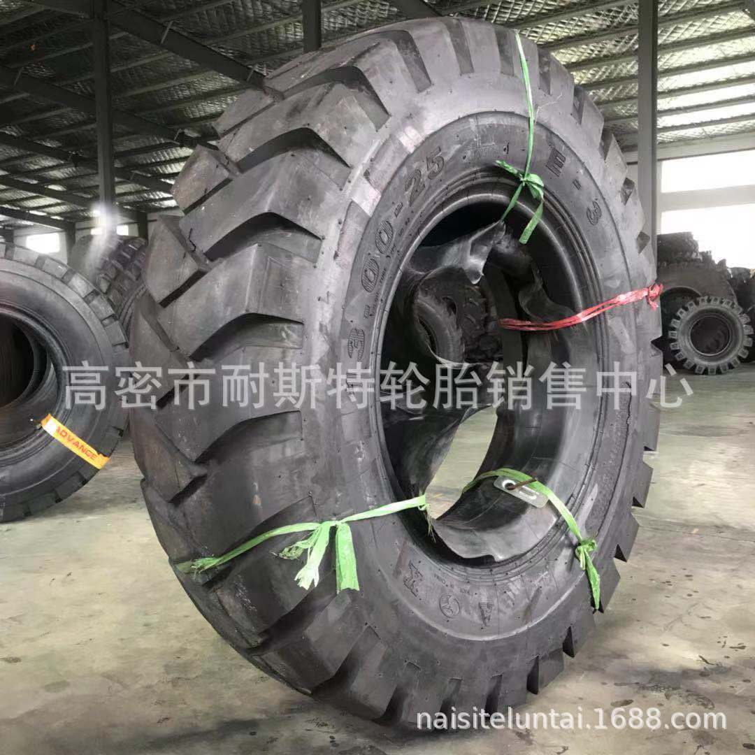 供应  平地机轮胎G-2花纹 14.00-24 工程轮胎1400-24