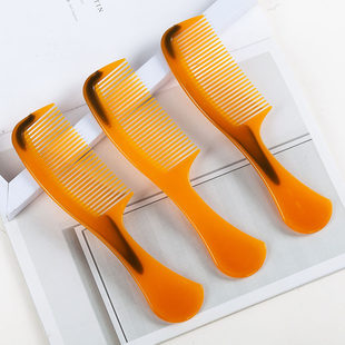 Factory wholesale thickened large beef tendon combs Furnishing cosmetic comb, the stall runs the rivers and lakes, the horn combs