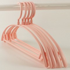 廠家直銷半圓塑料成人衣架 新款居家肩無痕塑料衣架