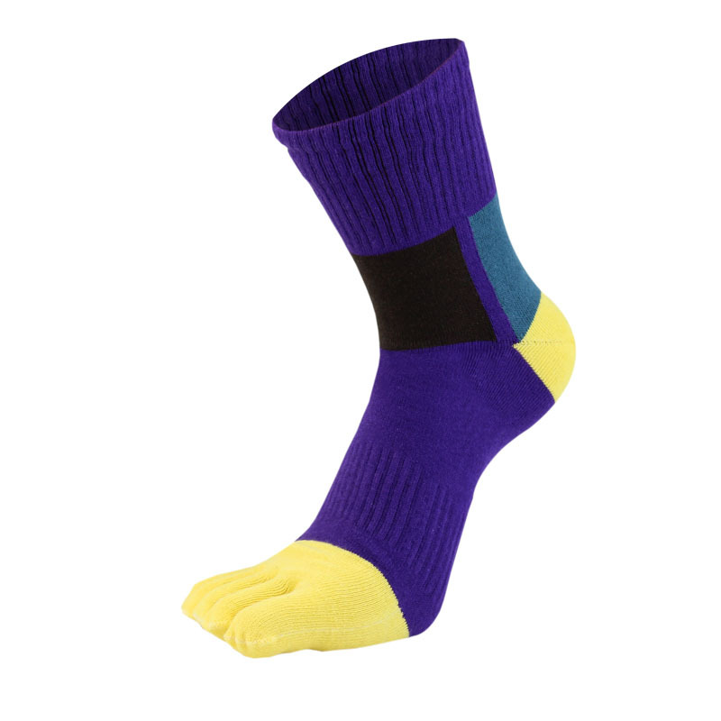 Hilo de algodón calcetines de cinco dedos al por mayor calcetines deportivos absorbentes de sudor calcetines de algodón calcetines de cintura alta calcetines de los hombres de media pantorrilla