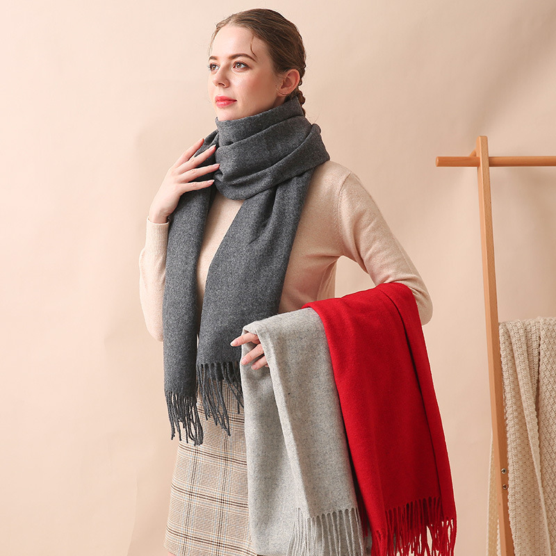 New High-End Women's Wool Scarf for Autumn and Winter, Thickened Solid Color Shawl, Available for Wholesale, Fashionable and Versatile for Commuting