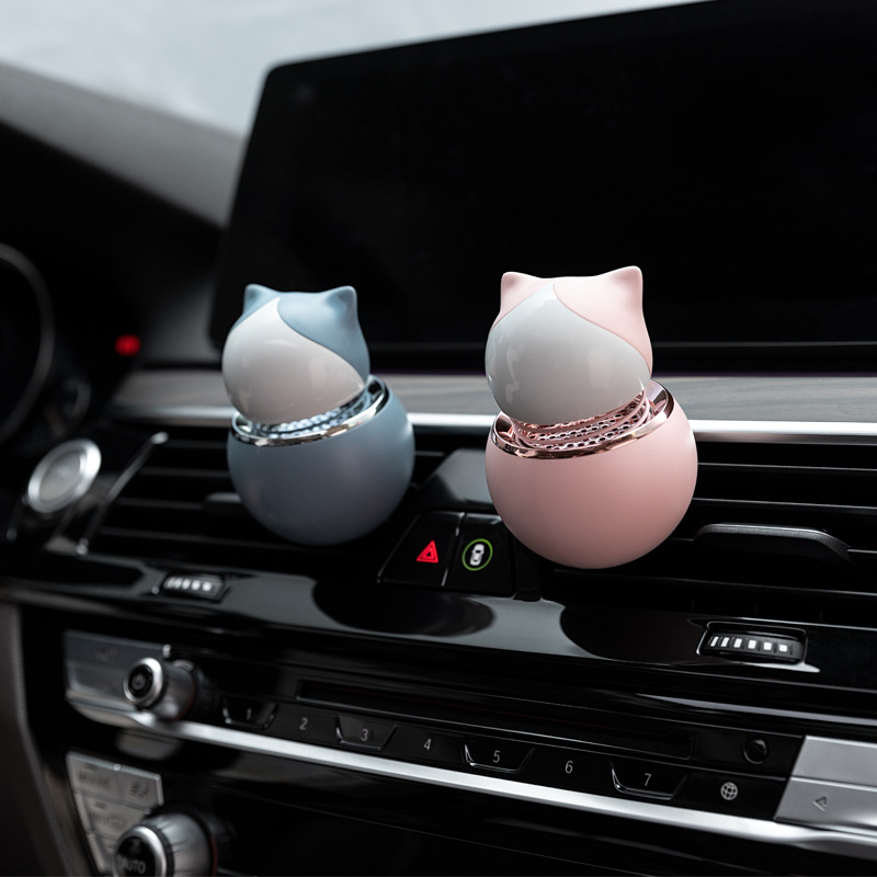 Car Perfume Car Aromatherapy Car Fragrance Lasting Light Fragrance Air Outlet Solid Fragrance Pad Car Accessories Ornaments