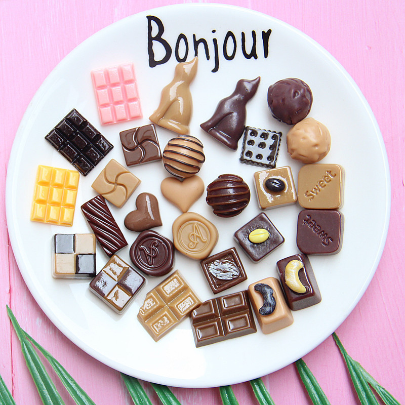 small size resin simulation chocolate accessories mini dessert house ornaments DIY mobile phone case earrings accessories