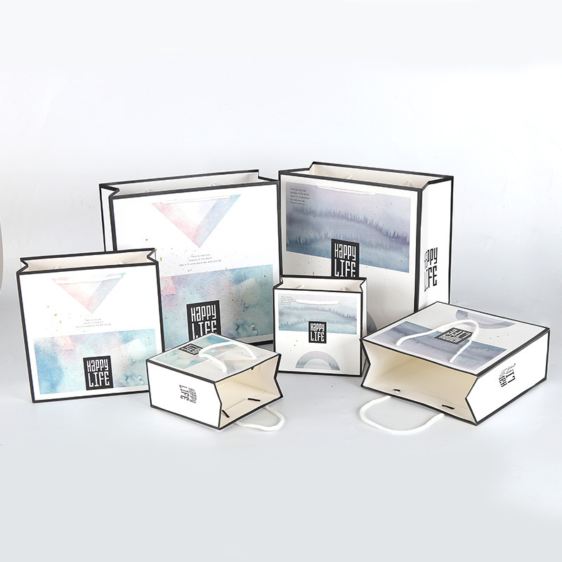 生日礼品袋创意正方形纸袋批发Q2023时尚购物袋商务手提袋包装袋