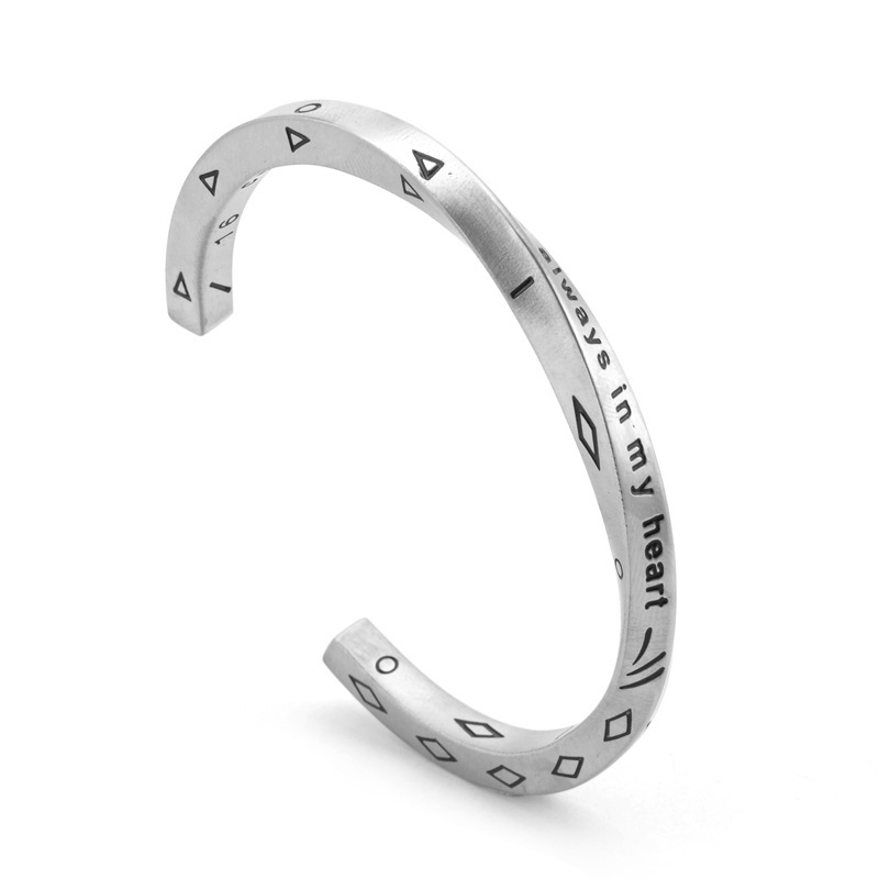 Titanium Steel Viking War Shu Bracelet European and American Jewelry Men's Personality Letter All-match Bracelet Open Couple Jewelry LSCC2 Titanium Steel Viking War Shu Bracelet European and American Jewelry Men's Personality Letter All-match Bracelet Open Couple Jewelry LSCC2