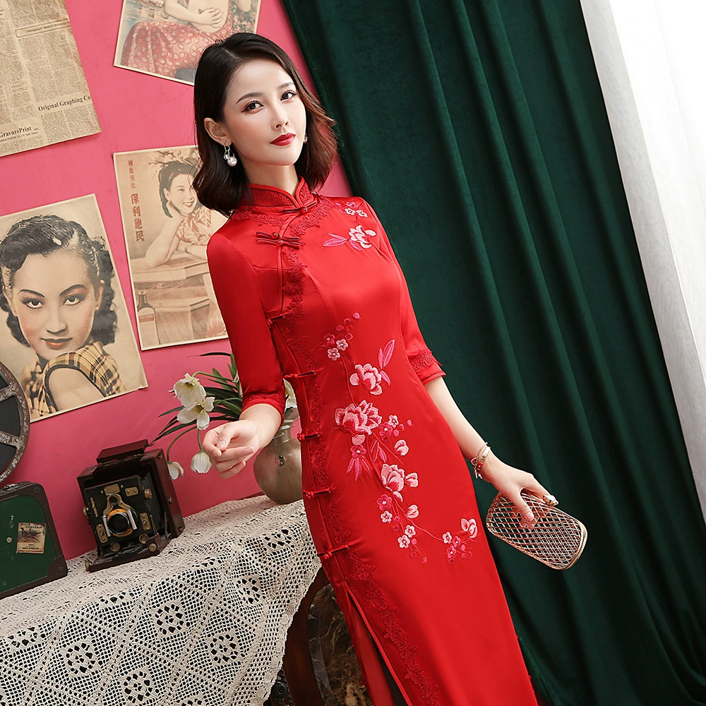 2025 Spring New Improved Medium Sleeve Large Size Old Shanghai Stand Collar Long Heavy Silk Embroidered Daily Slim Flag