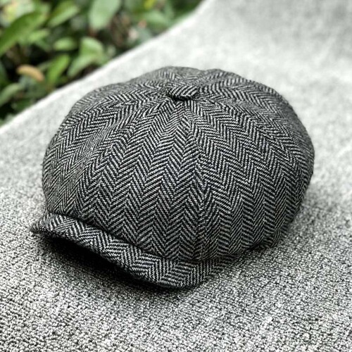 Small Beibei Striped Octagonal Hat Autumn and Winter Newsboy Hat British Retro Men Checkered Duckbill Beret Octagonal Hat