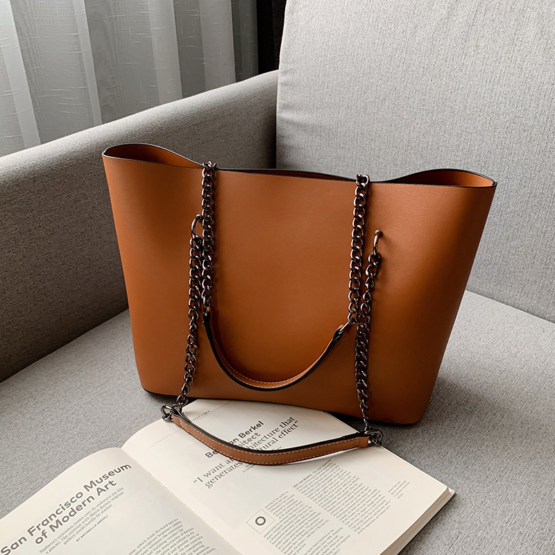 retro elegant shoulder bag