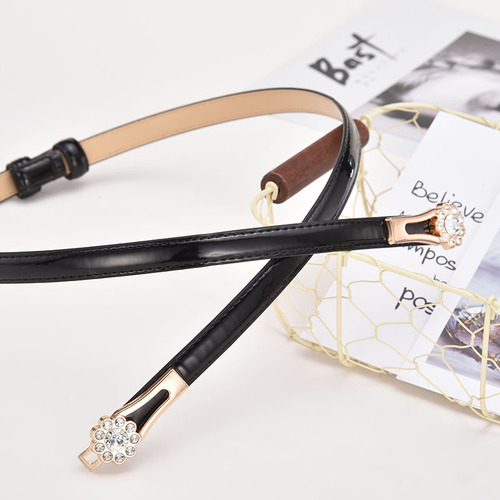 New ladies' wholesale decorative belt with water pearls, Korean-style sweet butterfly buckle match leather belt for women
