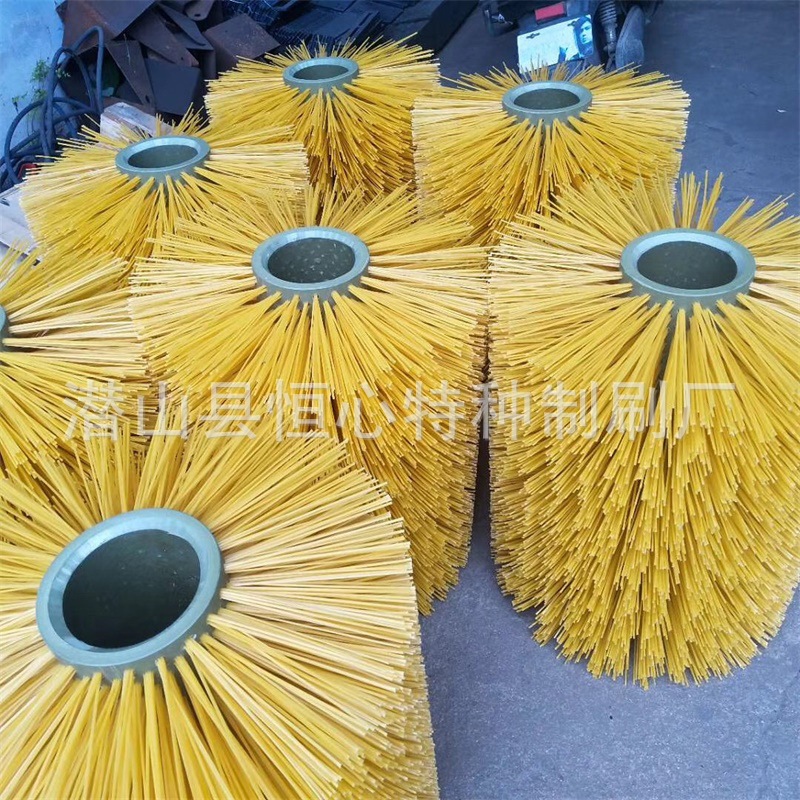 扫路刷辊 电动扫路车环卫圆筒刷 环卫清洁冲砂刷毛刷厂家
