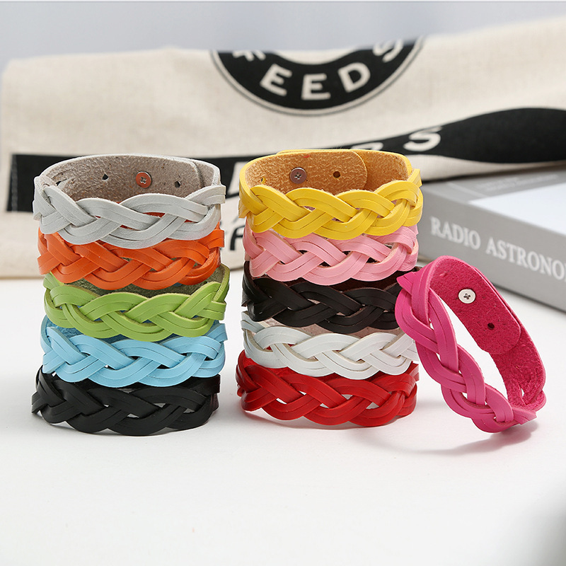 Creative Korean-Style Women's Woven Leather Bracelet, Simple and Versatile, Colorful Student Bracelet Accessories, Cross-Border Hot-Selling Jewelry Creative Korean-Style Women's Woven Leather Bracelet, Simple and Versatile, Colorful Student Bracelet Accessories, Cross-Border Hot-Selling Jewelry