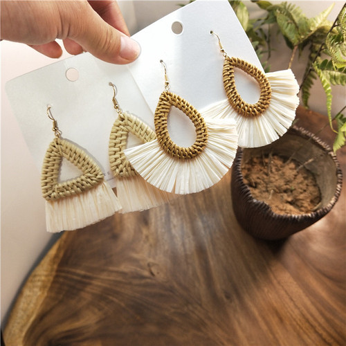 Holiday style hand-knitted rattan raffia earrings Internet celebrity Korean Dongdaemun new ins ear hook earrings earrings