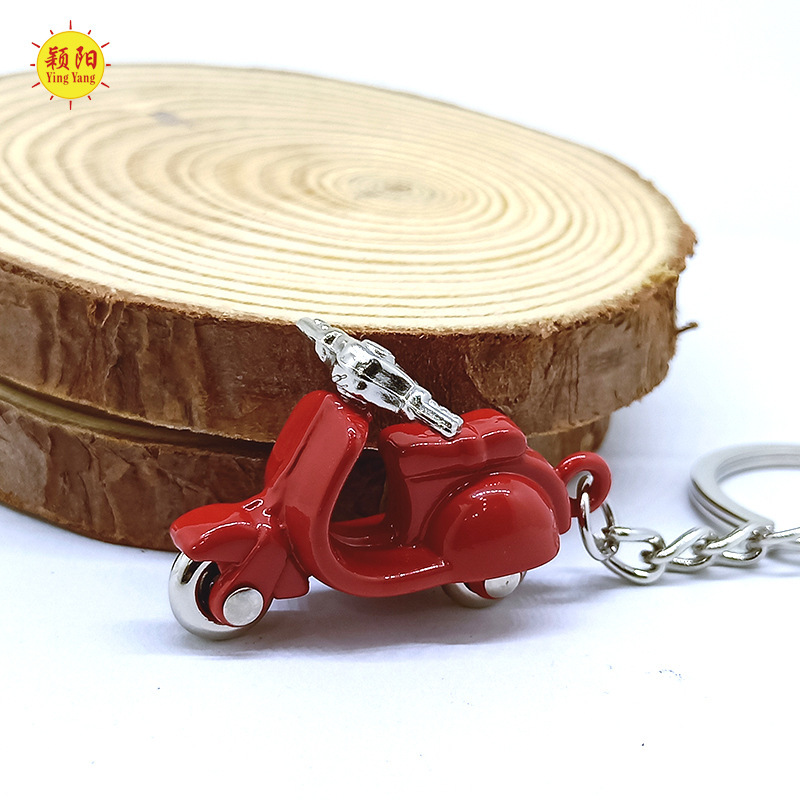 Factory direct small sheep motorcycle key chain Women's motorcycle key pendant promotional gifts Factory direct small sheep motorcycle key chain Women's motorcycle key pendant promotional gifts