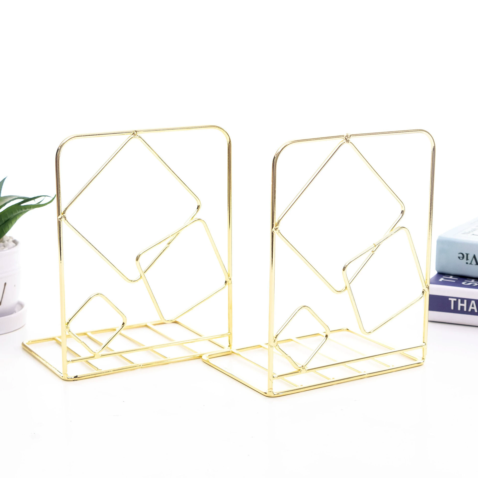 Mingqiang Ins Nordic style rose gold iron art book stand creative home decoration office desktop storage rack