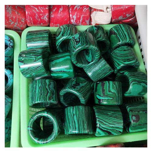 Factory Jade Wholesalers Small Quantity Wholesale Xiuyu Chicken Blood Jade Rings Finger Rings Bangles Ethnic Style Men's and Women's Rings