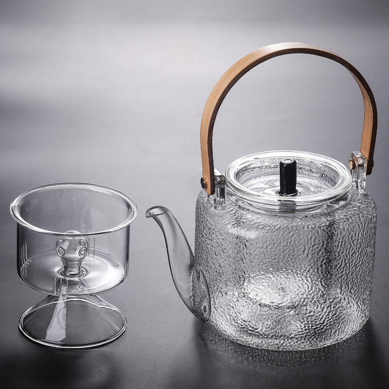 Glass capacious teapot for home use