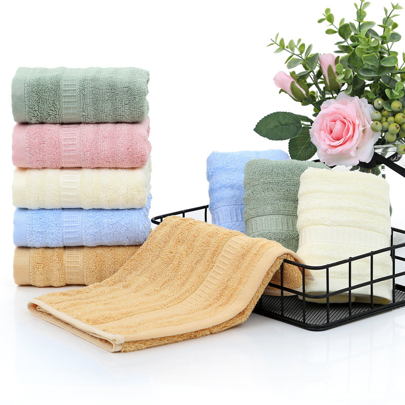 An invoice can be issued for a wholesale price of lint-free soft absorbent bamboo fiber baby face towel An invoice can be issued for a wholesale price of lint-free soft absorbent bamboo fiber baby face towel