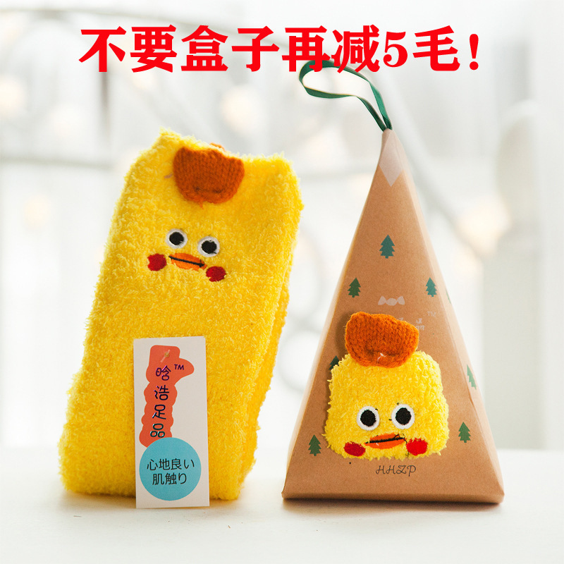 Winter heated coral fleece Christmas socks ladies floor socks cartoon Terry socks home socks winter wholesale