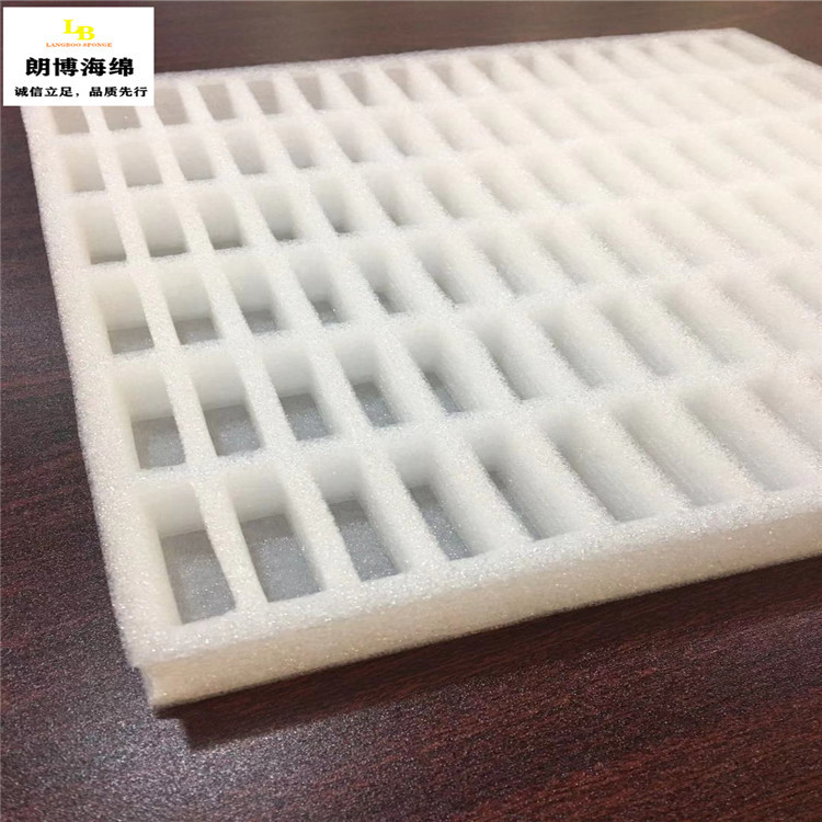 工厂直销  挖孔珍珠棉托盘  周转运输小格子泡沫托盘减震抗压