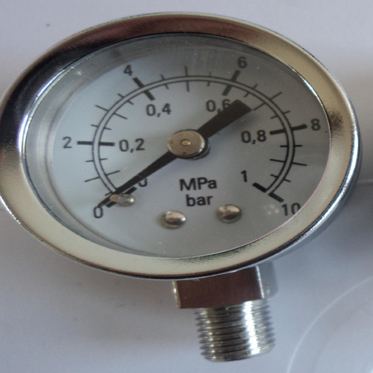 批发各种规格径向Y100轴向Y60普通压力表Y150真空表鸿泰正宝华伟