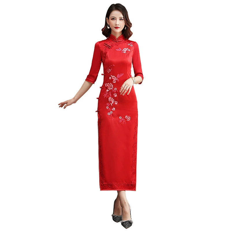 2025 Spring New Improved Medium Sleeve Large Size Old Shanghai Stand Collar Long Heavy Silk Embroidered Daily Slim Flag
