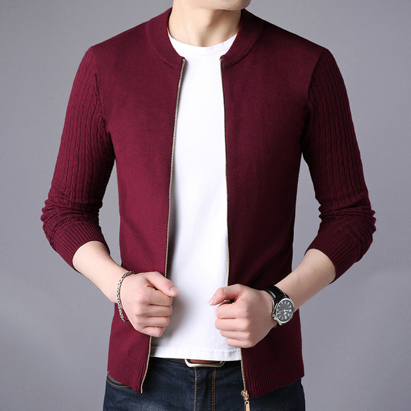 Solid color sweater with zipper