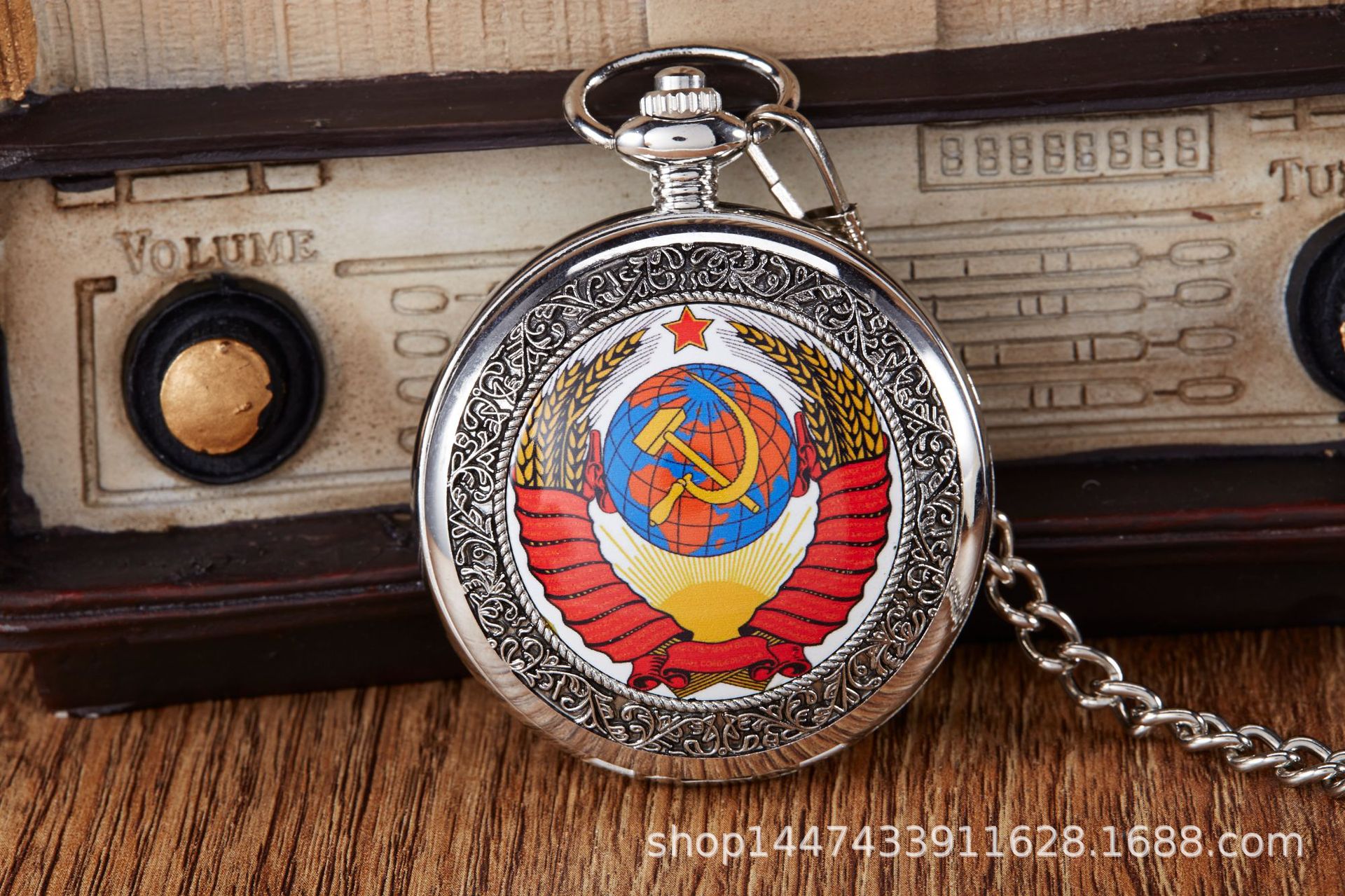 Large Hammer Sickle Icon Pocket Watch Silver Room Red Relief Earth Five-pointed Star Wheat Pocket Watch 9077