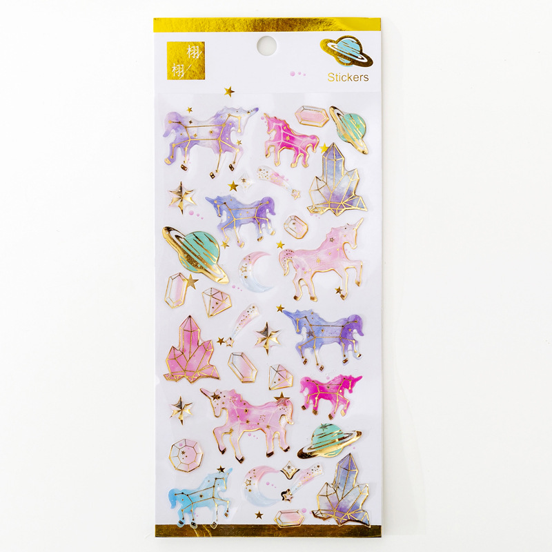 Unicornio de cristal grande