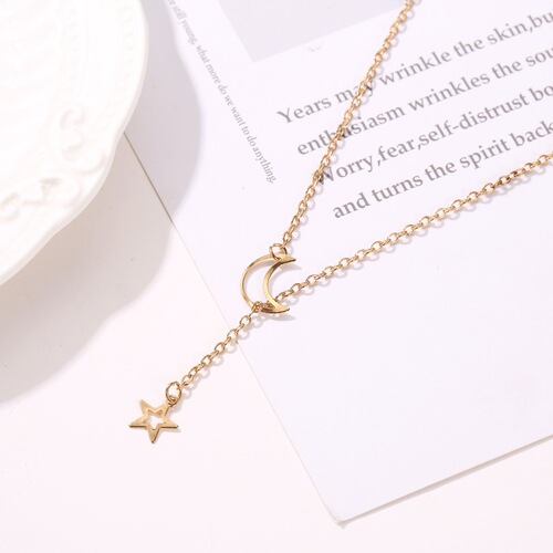 New jewelry, European and American style, sexy star and moon pendant, simple and versatile necklace, cross-border hot selling accessories for women
