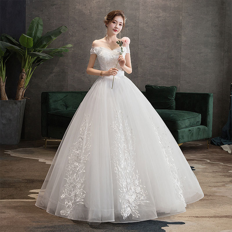 Korean white elegant wedding dress for bride