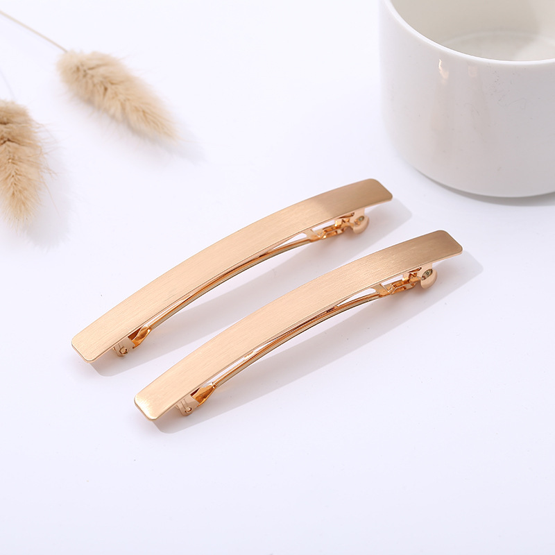 Fashionable glossy matte hairgrip