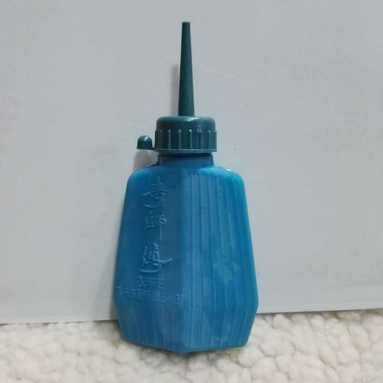 Один доллар магазин два доллара универмаг рекомендую поставку Blue Bottle маленькая одежда автомобильное масло