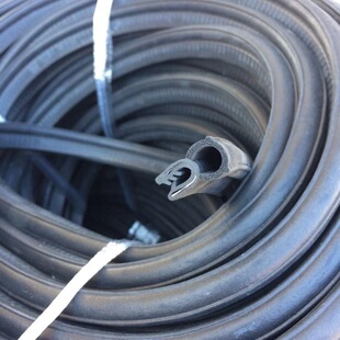 EPDM�ͺ����z�l�͸ߜؙC��C����ˮ�ܷ��zƤ�l܇�d�������ˮƤ�l