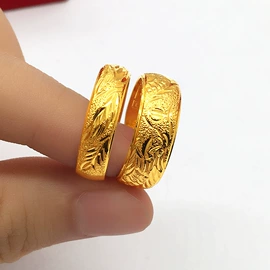 吊坠;戒指;项链