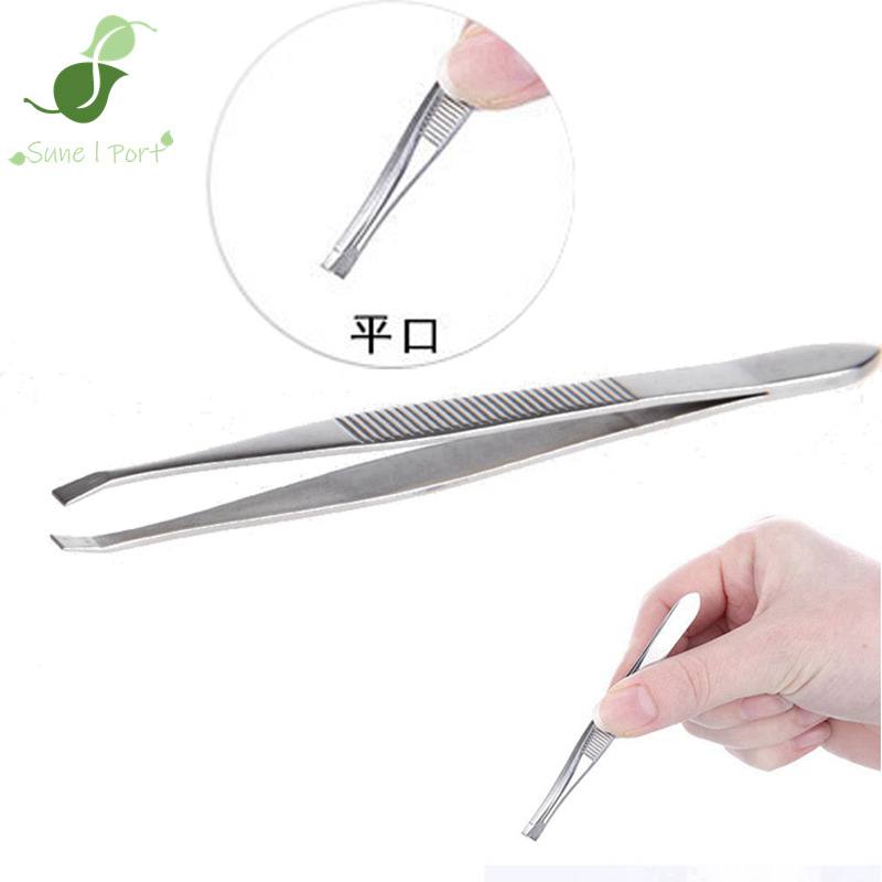 Tweezers for eyebrows