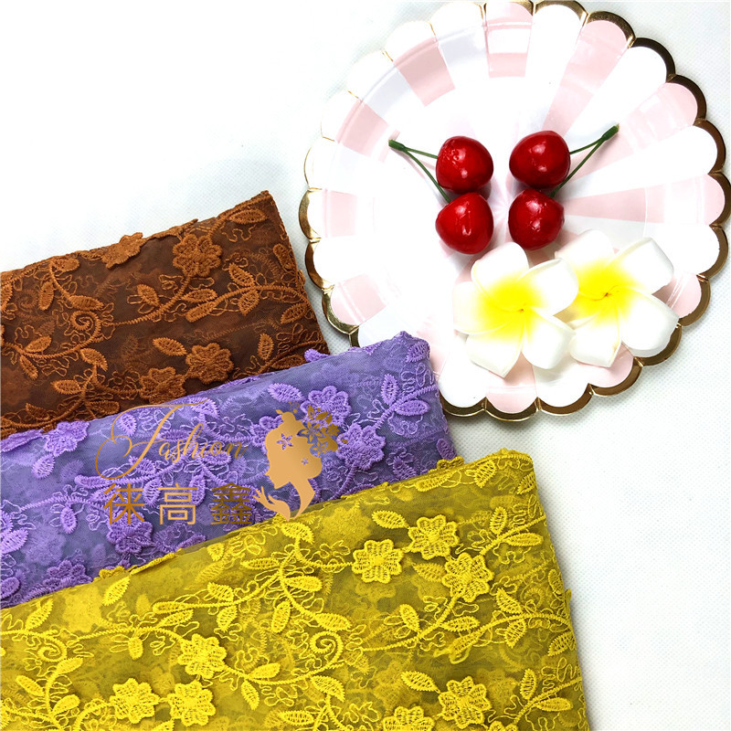 立体浮花网纱刺绣面料 牛奶丝水溶蕾丝花边 婚纱连衣裙满幅刺绣