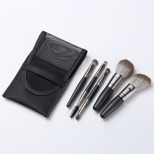 Makeup Brush Mini Portable Soft-bristled Blush Brush Loose Powder Brush Eyeshadow Brush Beauty Brush Tool Cangzhou Makeup Brush Set