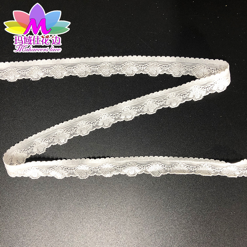 Elastic lace underwear
