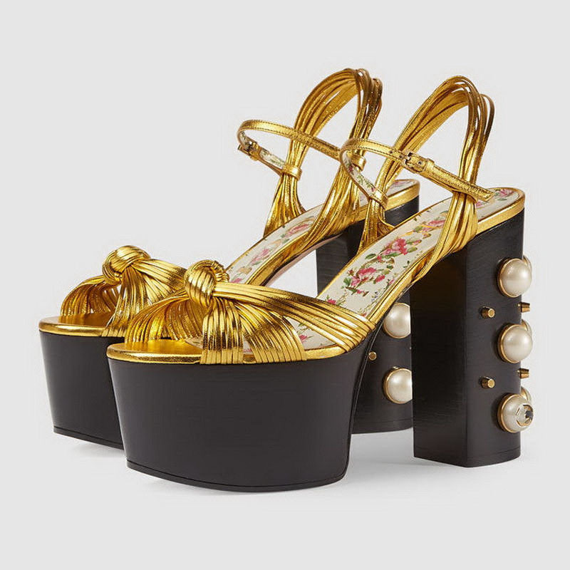 European and American t Platform Thick-Soled Waterproof Platform Thick High-Heeled Rivet Sandals Sexy Export Large Size Open-Toe Catwalk Shoes