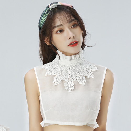 Beautiful white stand-up collar ladies floral decorative shirt fake collar for women