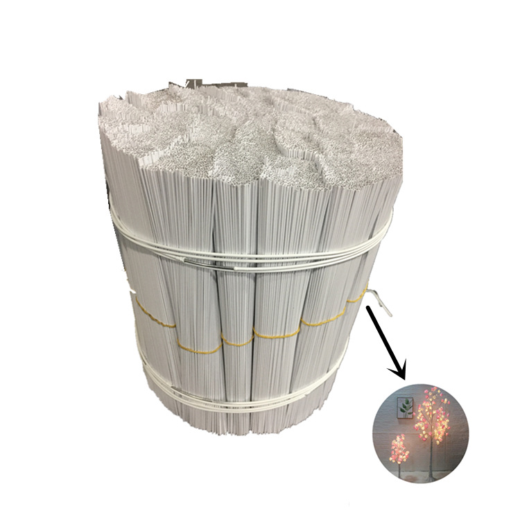 厂家供应闪光树装饰灯造型所用的包塑铁丝 灯光造型制作材料