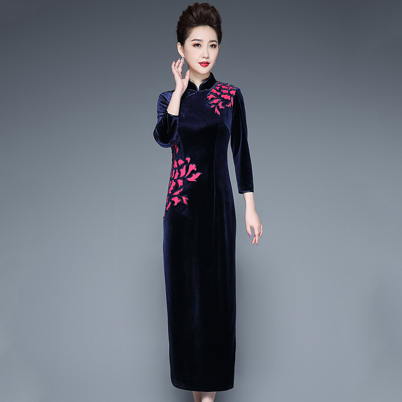 Velvet Cheongsam Dress, Autumn Dress, Thickened Long-Sleeved Wedding Dress, Hanfu, Middle-Aged Women's Clothing, Artistic Retro Style