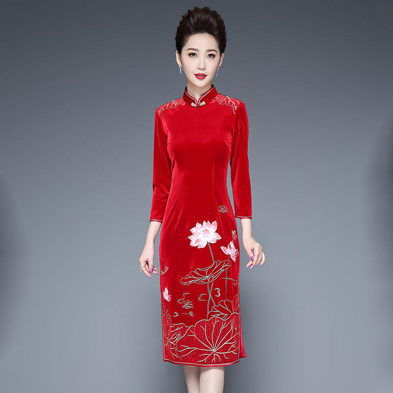 Special Clearance Velvet Cheongsam Wedding Banquet Mother's Dress Hanfu Autumn Middle-Aged Women's Formal Dress One-Piece Wholesale
