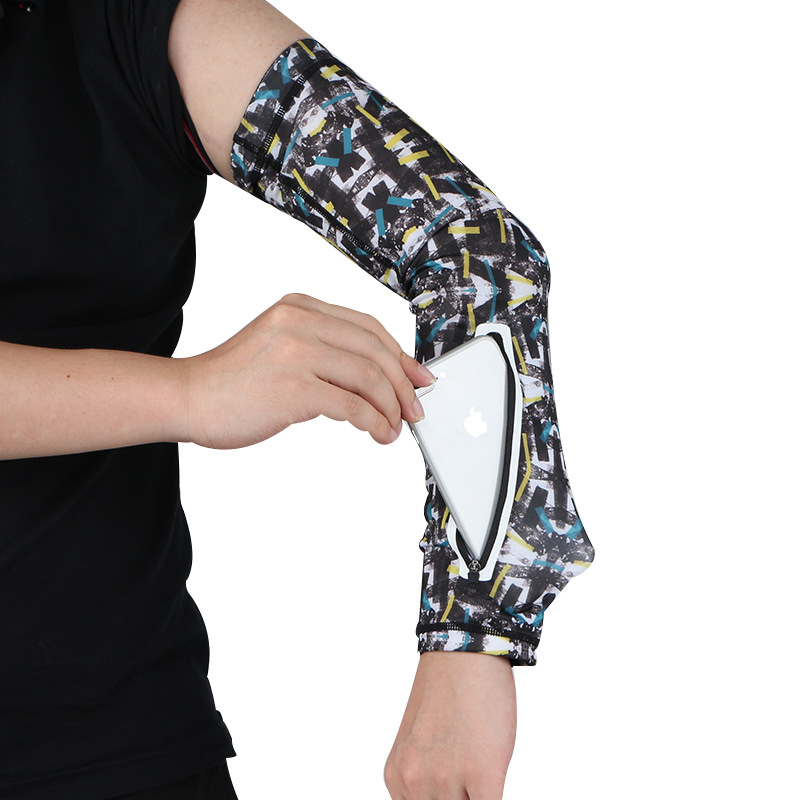 Sports multi-functional sunscreen ice sleeve cycling mobile phone arm cover arm protection seamless zipper pocket bicycle sleeve New