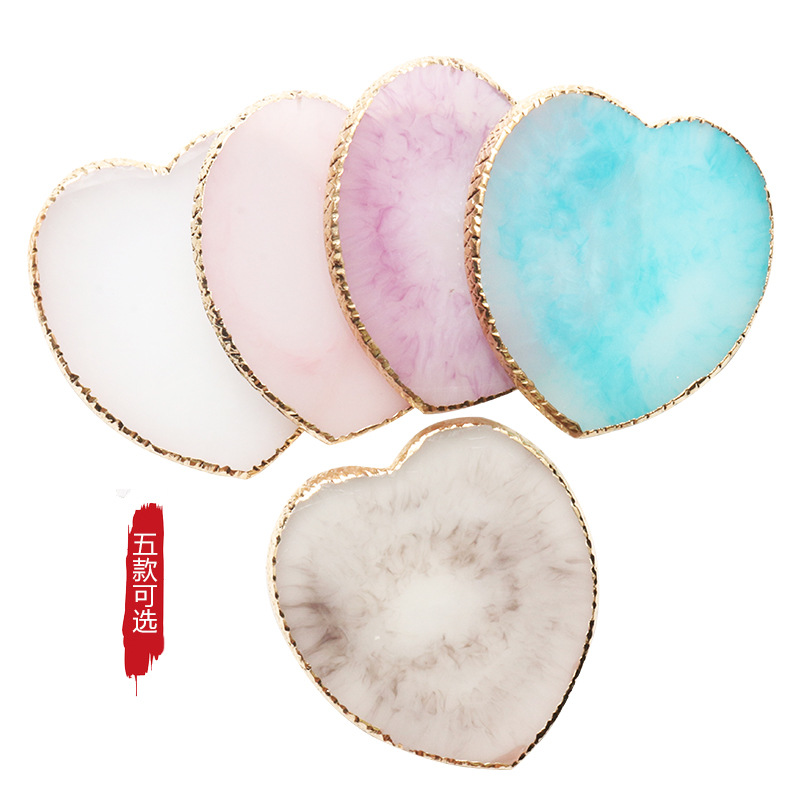 auxiliary palette for manicure heart shaped