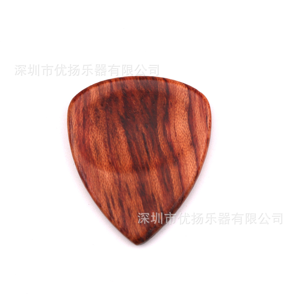Tallado logo guitarra de madera Pick madera metralla Folk Bass ukulele Pick Guitar Accesorios
