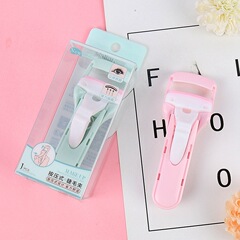 Marian Press-On Eyelash Curler for Women, Long-Lasting Lash Lift—Portable Makeup Tool by Marian