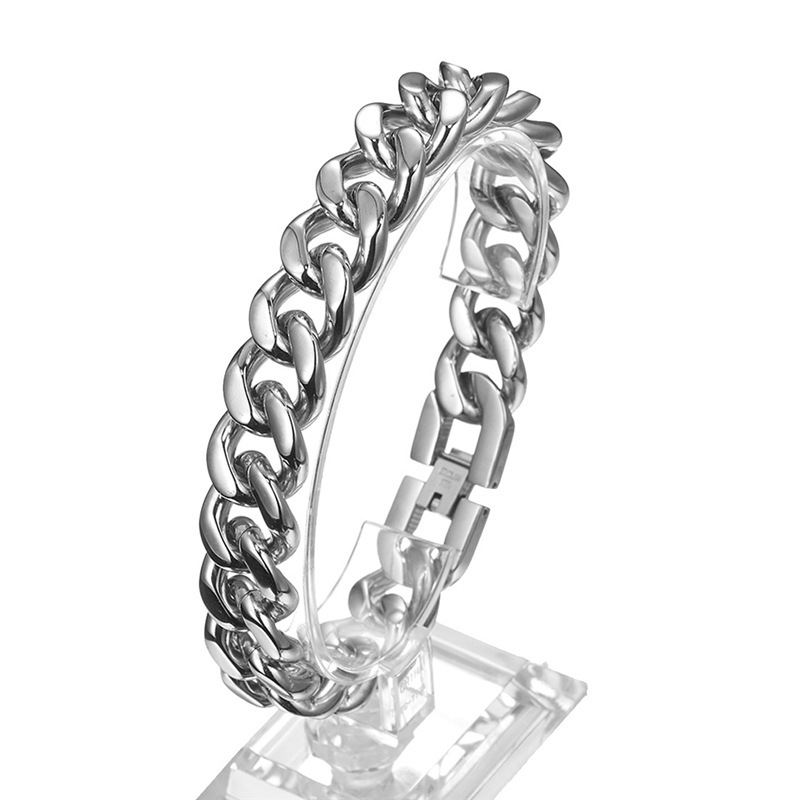 European and American Popular Jewelry Men's Titanium Steel Elegant Six-Sided Jewelry Buckle Bracelet Non-Fading Ebay Amazon Goods European and American Popular Jewelry Men's Titanium Steel Elegant Six-Sided Jewelry Buckle Bracelet Non-Fading Ebay Amazon Goods